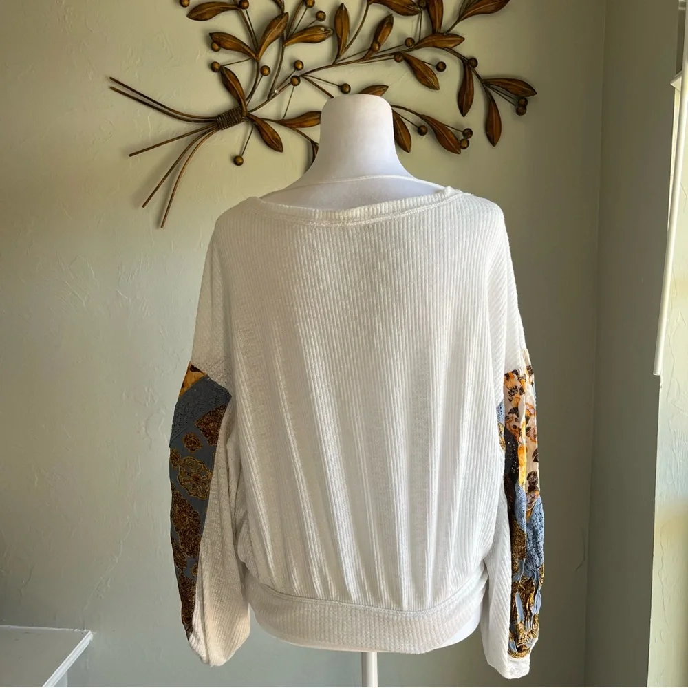 (EUC) Free People Ivory Casual Clash balloon Sleeve Waffle Knit Top Size XS